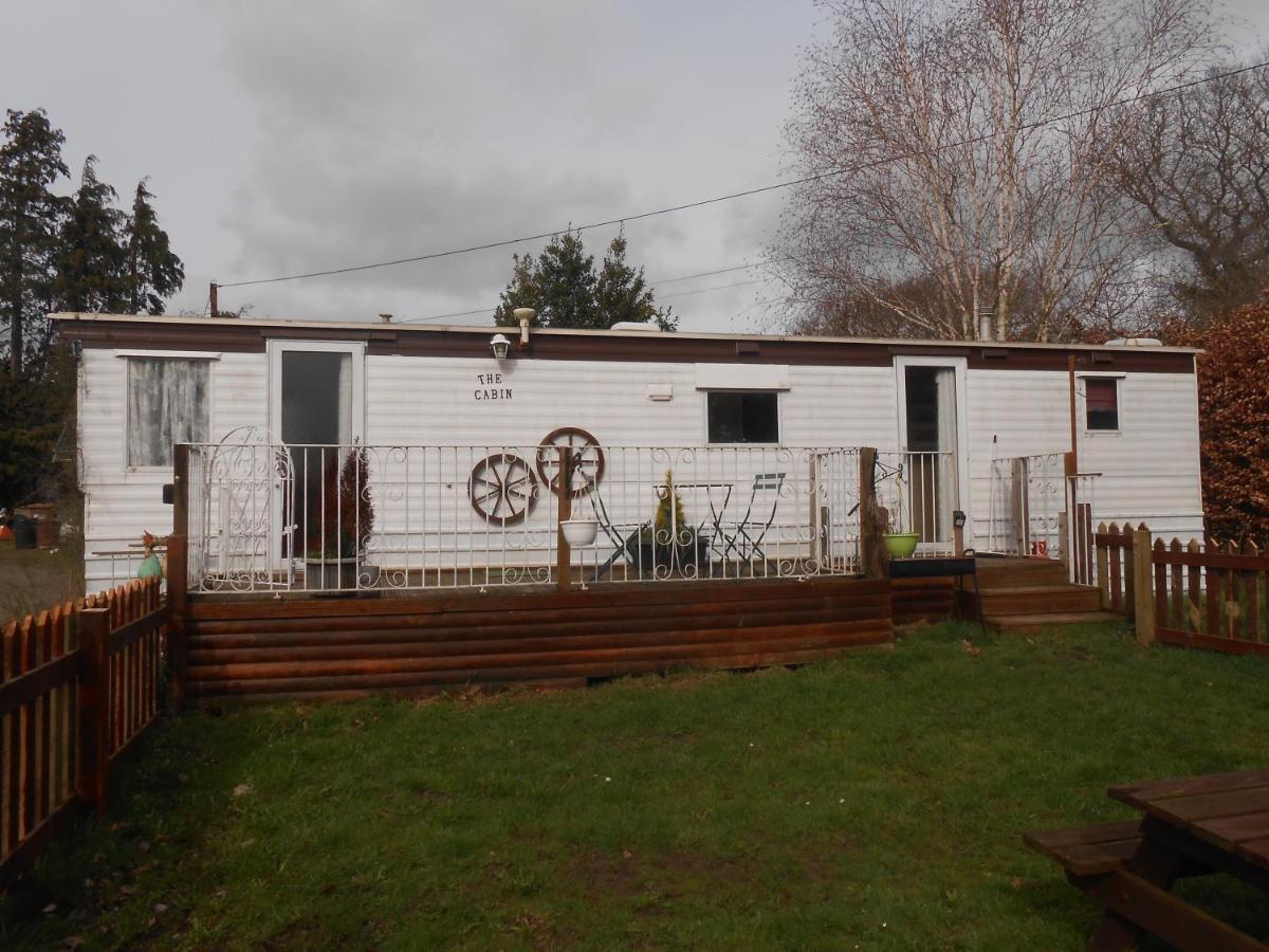 'The Cabin'. A Cosy Private & Secure Holiday Home. Padeswood Zewnętrze zdjęcie